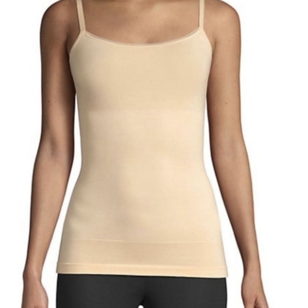 NWT Yummie 3-in-1 Shaping Scoop Cami. Size: Large.